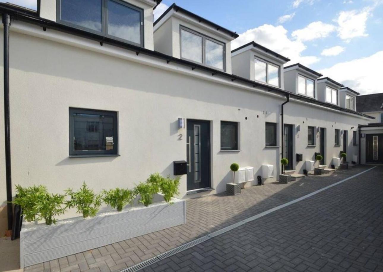 Exceptional 2 Bed Boutique Home In Милл-Хилл Экстерьер фото